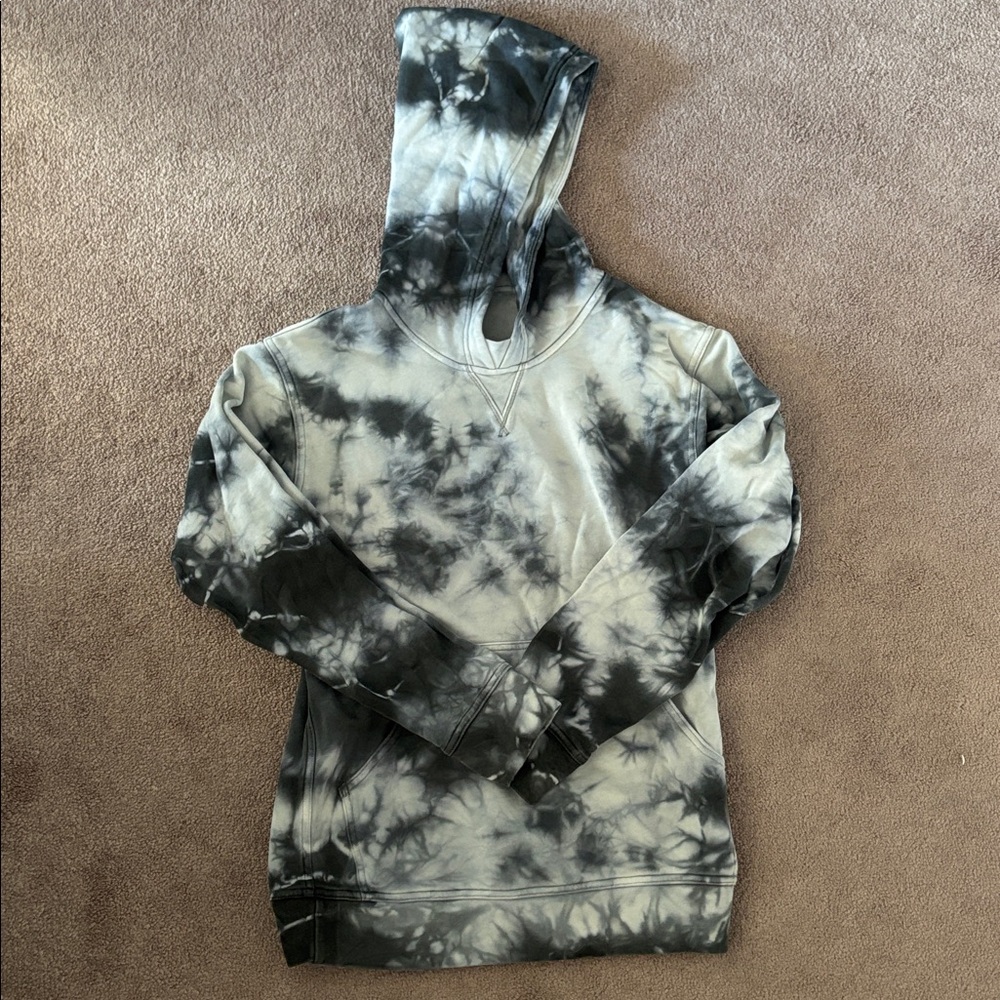 lululemon athletica Black and Gray Tie-Dye Hoodie - Picture 1 of 2
